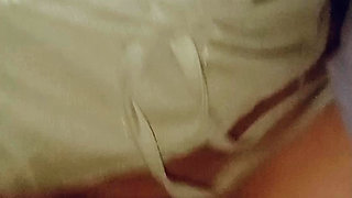 I'm going to try to get my hands on a pair of jeans and finally let them know what it's like.