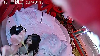 Amateur wanking in lingerie