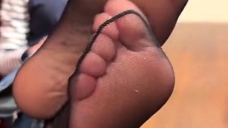 Blonde enjoys hot foot fetish sex