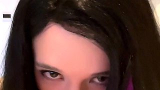 Lovely Amateur teen brunette masturbating outdoor