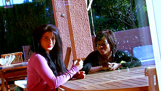 threesome by the pool with hot bitsches