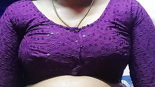 Indian Hot Girl Seduced by the Young Man