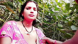 Indian Desi Bhabhi Outdoor Sex. Hindi