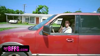 Viva la revolucion - trio cubanitas sell their culos online