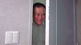 Teen close up fuck xxx housewife cumshot