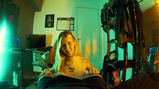 Yo Blonde Intern Twerking And Fucking Coworker After Work - Bitch Coin