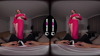 Zuzanna’s Redhead Bellydance in a Wild Lap Tease