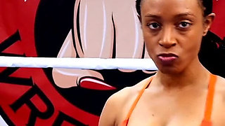 Lola Marie Vs Goth Delilah