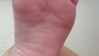Linsey Dawn solo foot fetish