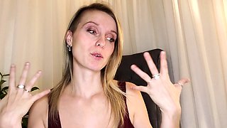 Blonde teen fucks her bun with sex toy and does blowjob