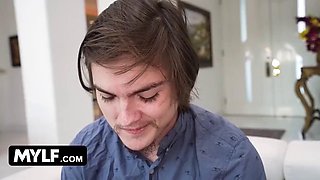 Big-Cock Cougar Boss Pounds Intern for Performance Boost