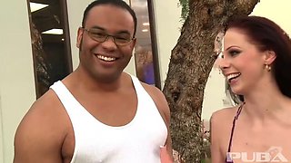 Stacked star Gianna Michaels takes a hard black dick