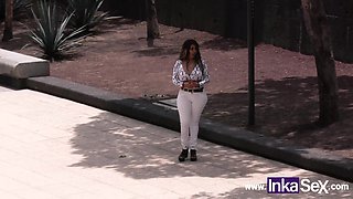 COUGAR mexicana de grandes tetas es pillada en el parque Balderas en DF