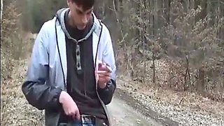 Twink Masturbates on Webcam