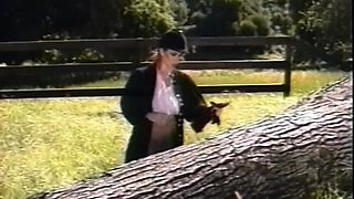 Ass fingering outdoor lesbians