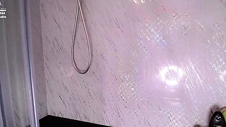 Randy blonde in pink pantyhose with foot fetish does footjob