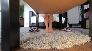 Slave Ignore Video - Look at My Feet While