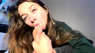 I---m your girlfriend - i found out about your foot fetish