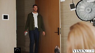 Vixen - doggystyle xxx