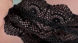 My Lover Ejaculates Into Me in the Kitchen While I'm Pregnant