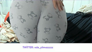 CAMELTOE- MASTURBATION IN PAJAMAS- PUFFED PUSSY- SWOLLEN PUSSY- TURKISH PORN