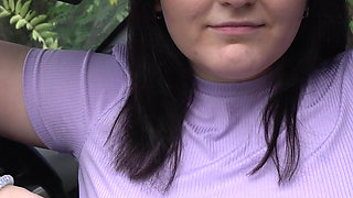 I Show My Boobs in Random Places