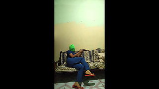 Sexy Stepmom Is the New Real Homemade Porn Star! She Does a Sexy Dance on the Furniture