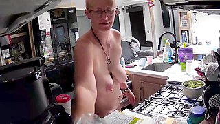 Cleaning home, nettoyage, german erwischt