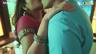 Classy Indian babe flaming adult video