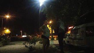 Thick BBW Wife Gives Outdoor Blowjob & Gets Doggystyle Creampie
