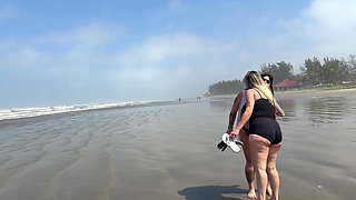 On the beach my wife and I invited a beachgirl to fuck she accepted because she was very horny! she has a pink pussy